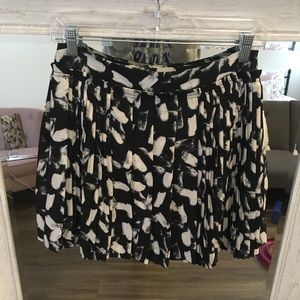Banana Pleated Skirt